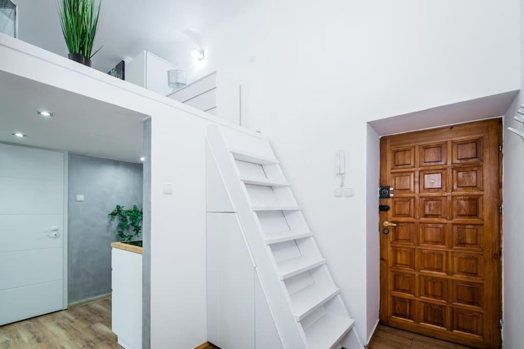 Royal City Apartment 40 M2 Krakkó Kültér fotó