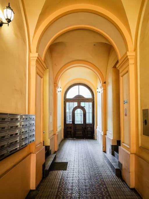 Royal City Apartment 40 M2 Krakkó Kültér fotó